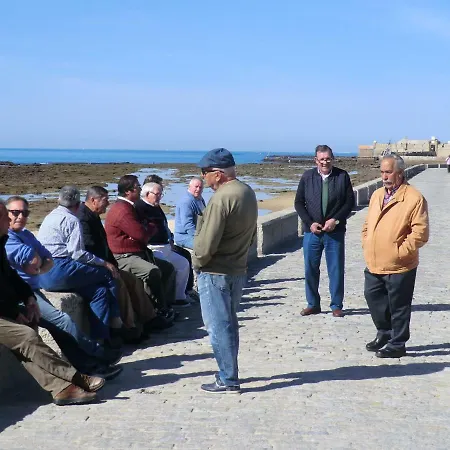 La Casa Del Dibujante * كاديز